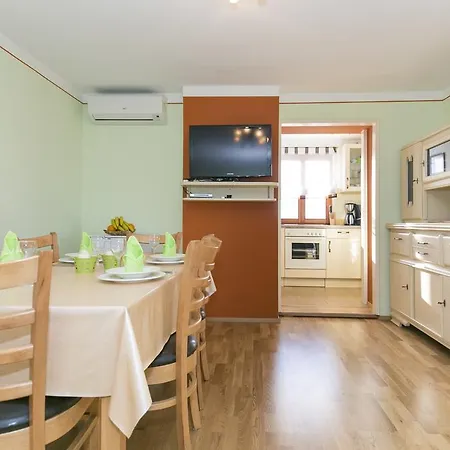 Rialto Labin Apartman *